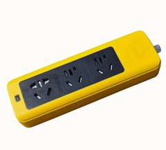 三位15孔带灯插座 095